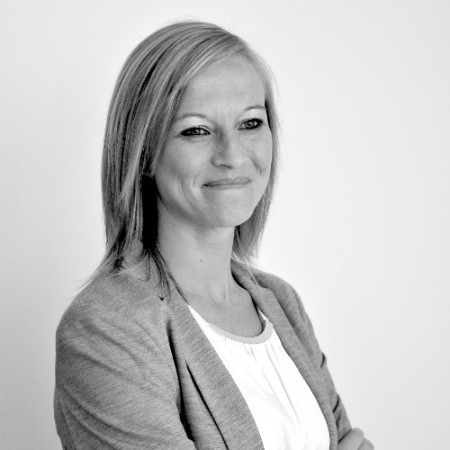 Adele Hart